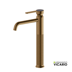 ARMANDO VICARIO LUMIERE high basin battery, with click-clack valve.